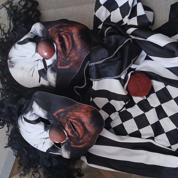 2 Headed Clown Costume - Picture 8 of 9